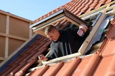 Pose de fenêtres de toit Velux à Fléchin